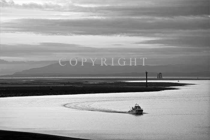 Fleetwood Estuary, Black Combe Beyond, Ref 3983 mon